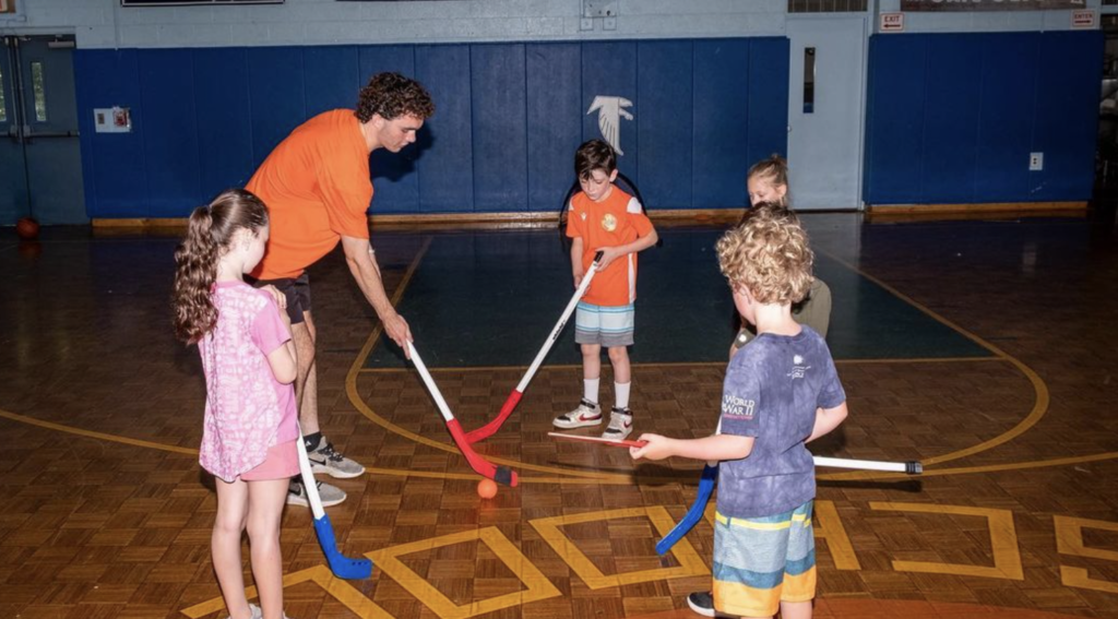 Floor Hockey – Team DIG USA